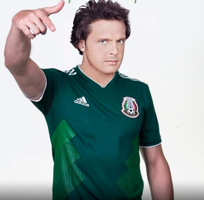 Luis Miguel Se Hace Presente En Rusia 2018 E Online Latino Ve